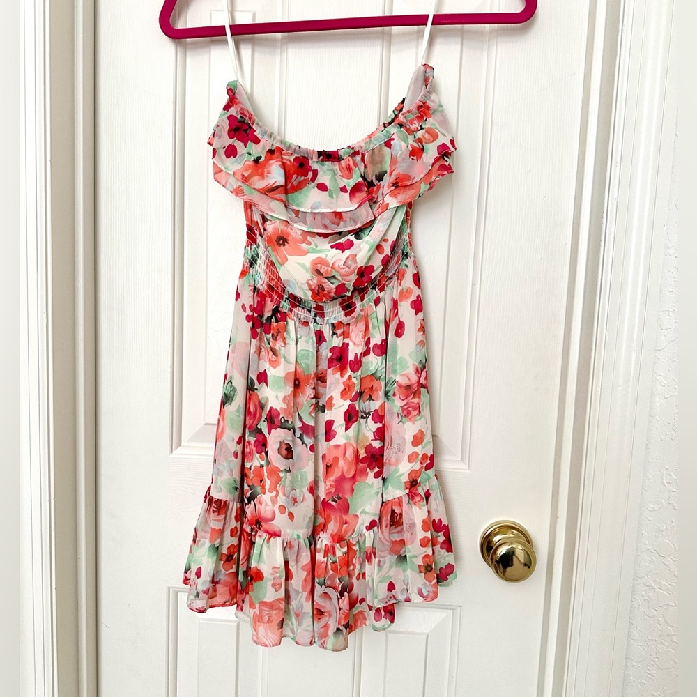 Floral strapless mini dress